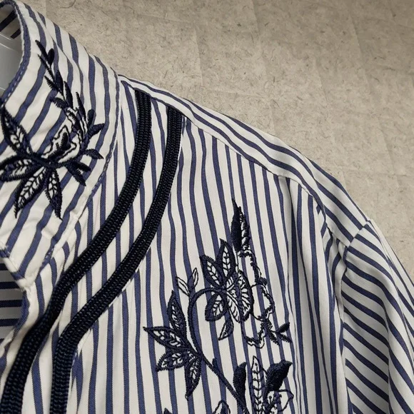 Chico's Navy and White Embroidered Striped Tunic Blouse - Picture 5 of 9